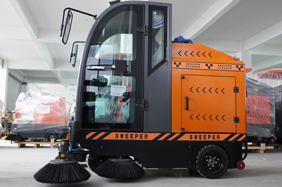 榮事達(dá)電動掃地機 榮事達(dá)電動掃地機.jpg